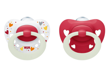 NUK - Биберон залъгалка силикон 6-18 мес. 2 бр. Signature Night + кутийка за съхранение и стерилизация в микровълнова