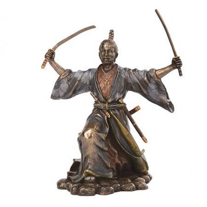 Veronese - Статуетка Самурай - 22 см.