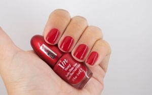 Pupa - RED POWER - I`M SEXY NAIL POLISH - Лак за Нокти със Стъклен Финиш.