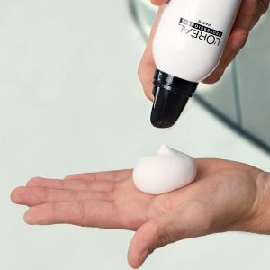 L`Oreal Professionnel  Tecni Art  Full Volume Extra  - Пяна за коса за обем и  силна фиксация. 250 ml