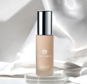Jean d`Arcel - MAKE UP Creamy Velvet Foundation  -  Фон дьо тен с анти ейдж ефект. 30 ml