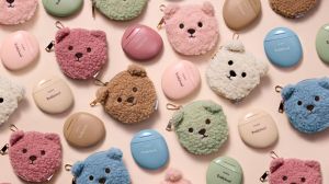 PUPA MILANO - TEDDYLAND  Ароматизиран крем за ръце + мини несесер във формата на мече.